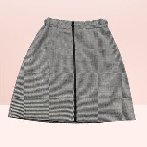 Karen Millen Textured Black and White A-Line Skirt with Front Zipper
